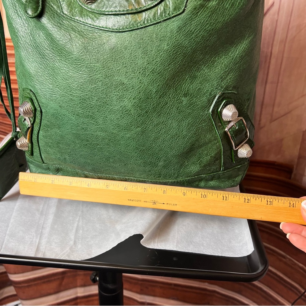 Balenciaga Motocross Classic Day Hobo Leather Bag, Authentic, Studded, Large 💚 - Picture 14 of 16